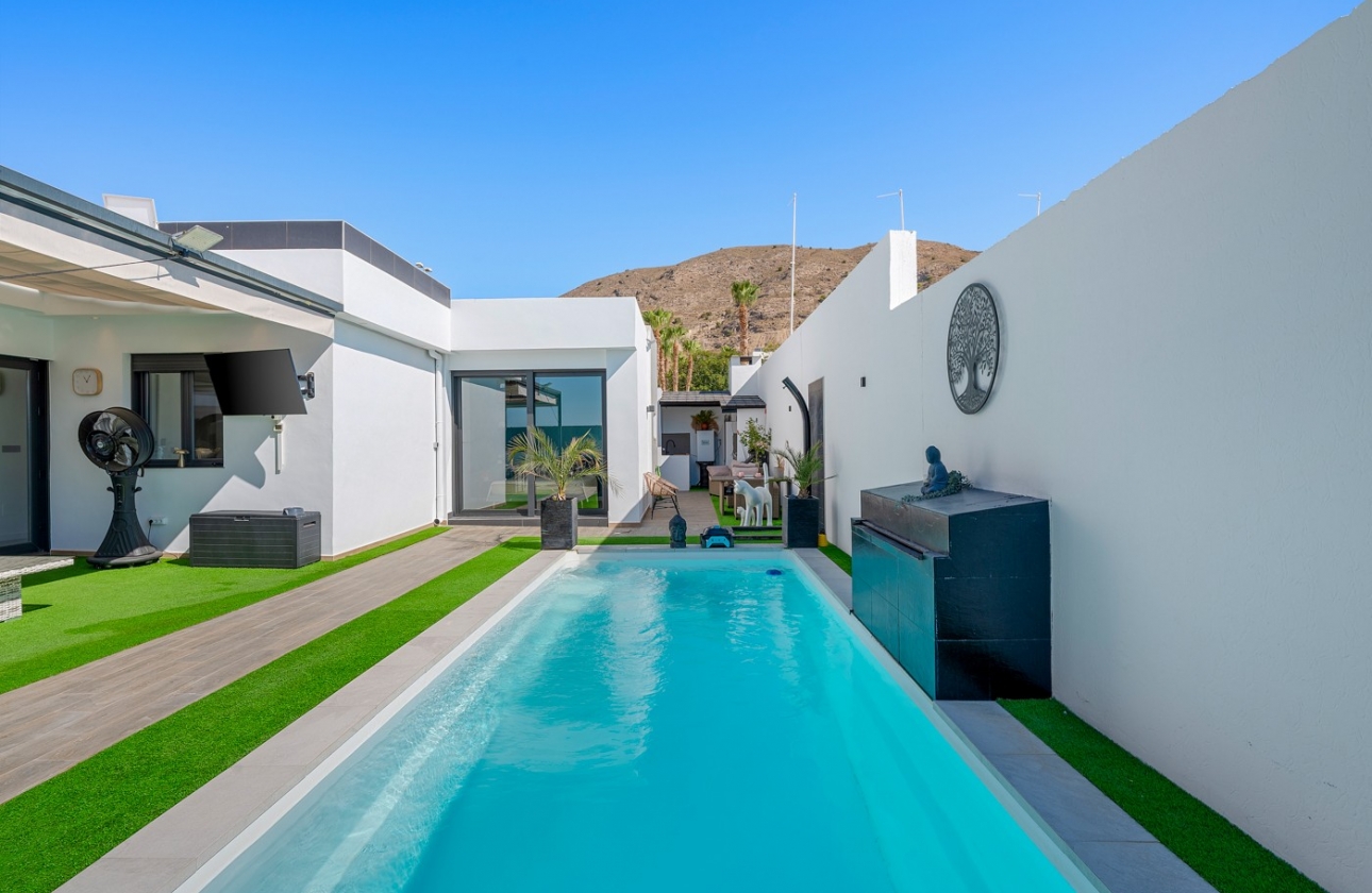 Revente - Villa - Fortuna - Urbanizacion Las Kalendas