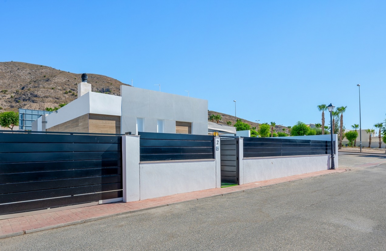 Revente - Villa - Fortuna - Urbanizacion Las Kalendas