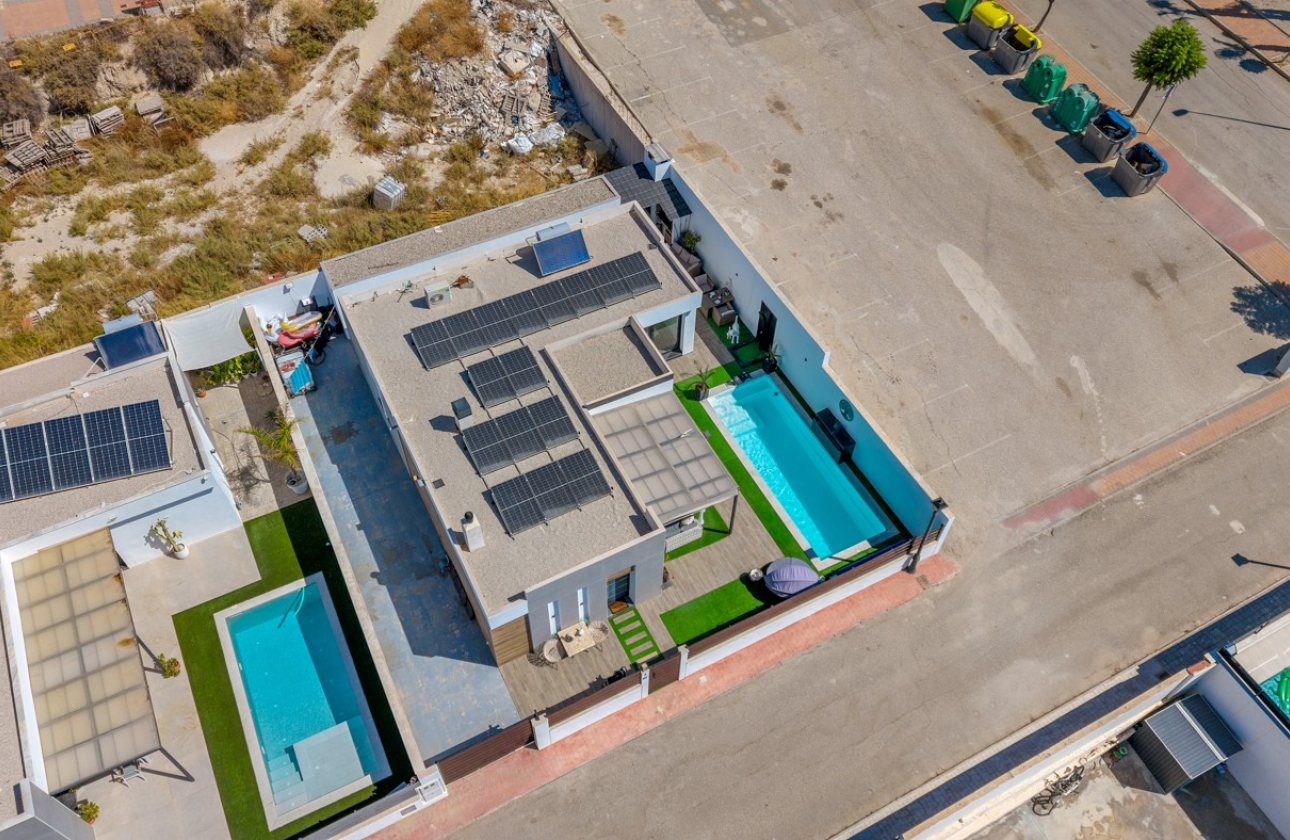 Revente - Villa - Fortuna - Urbanizacion Las Kalendas