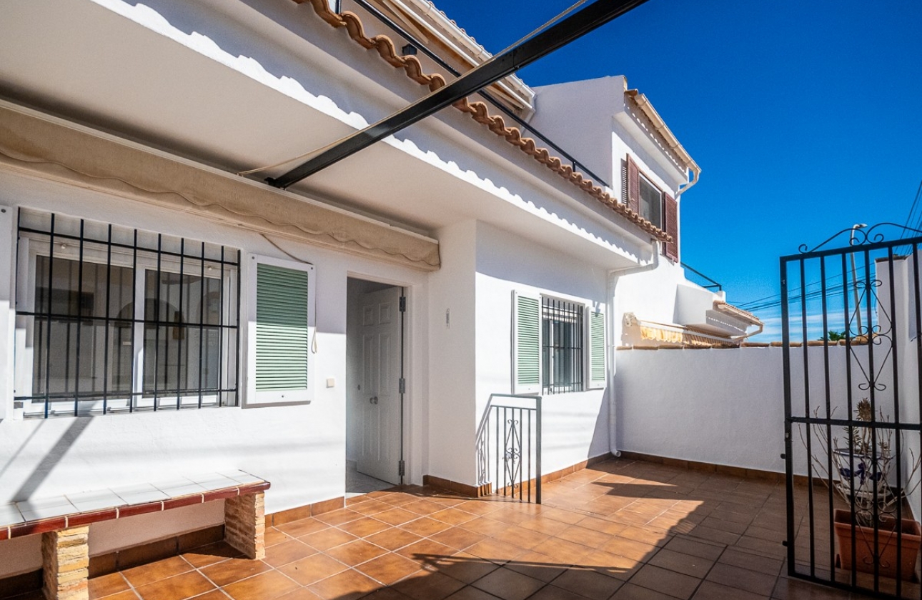Reventa - Casa - San Miguel de Salinas