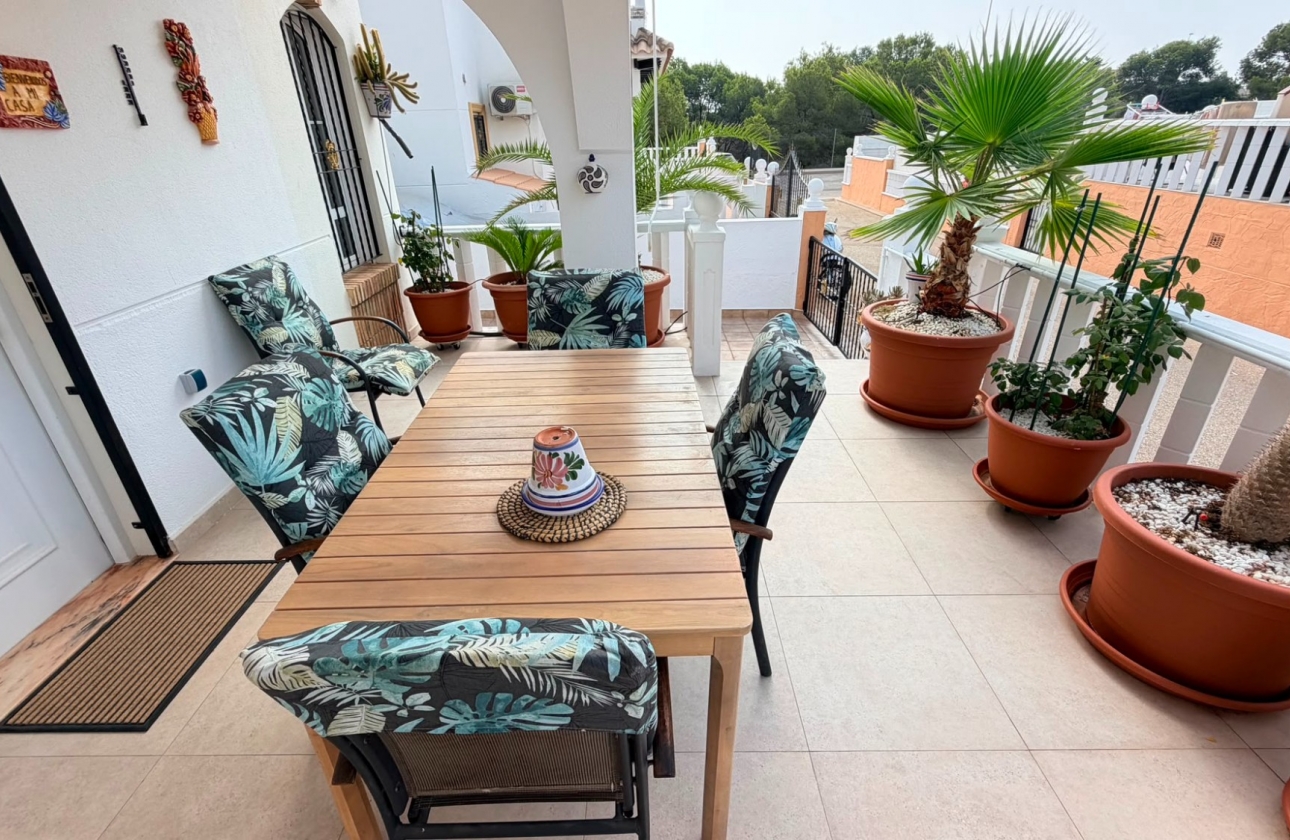 Revente - Villa - Lomas de Cabo Roig - Orihuela Costa