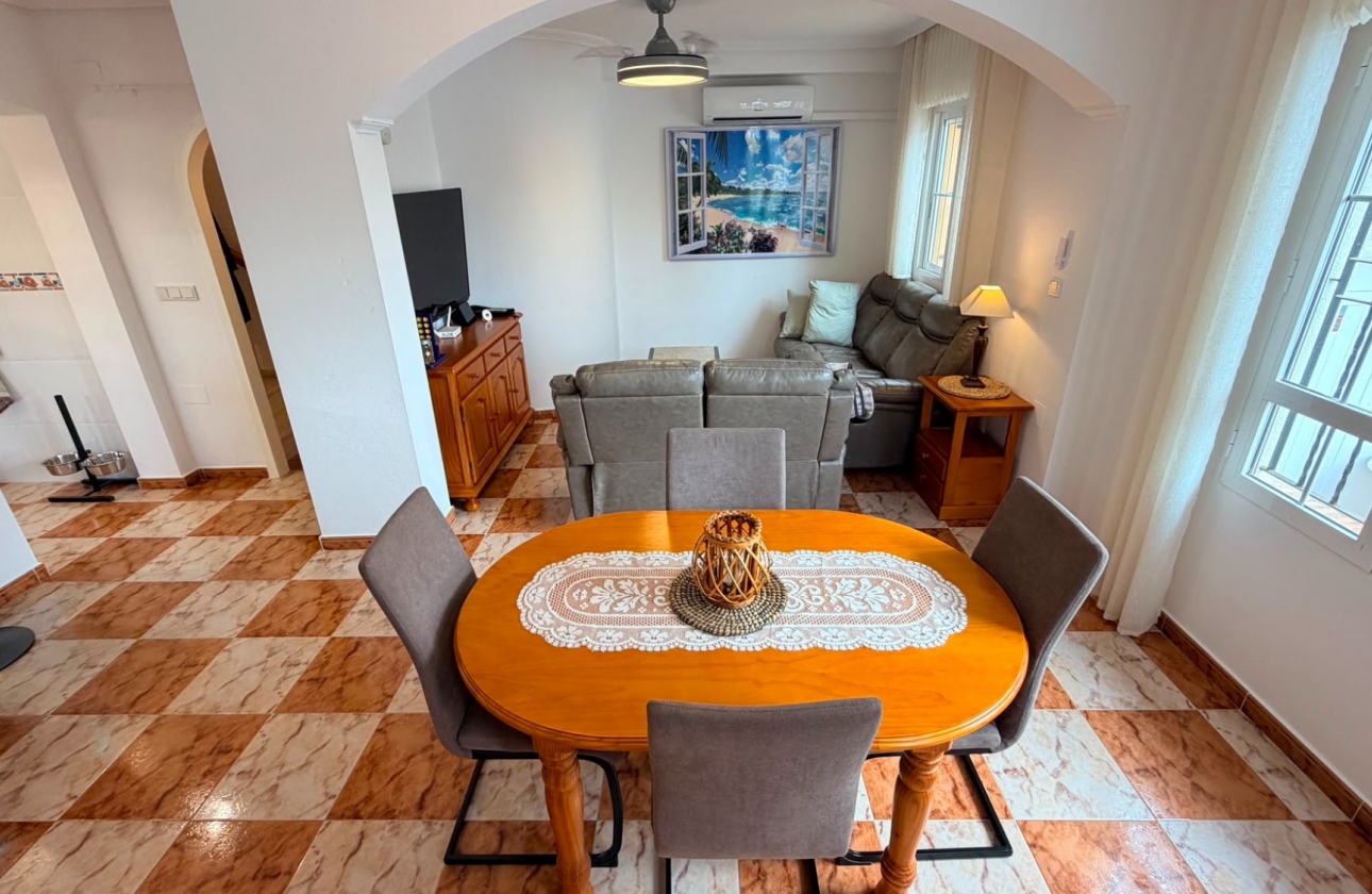 Revente - Villa - Lomas de Cabo Roig - Orihuela Costa
