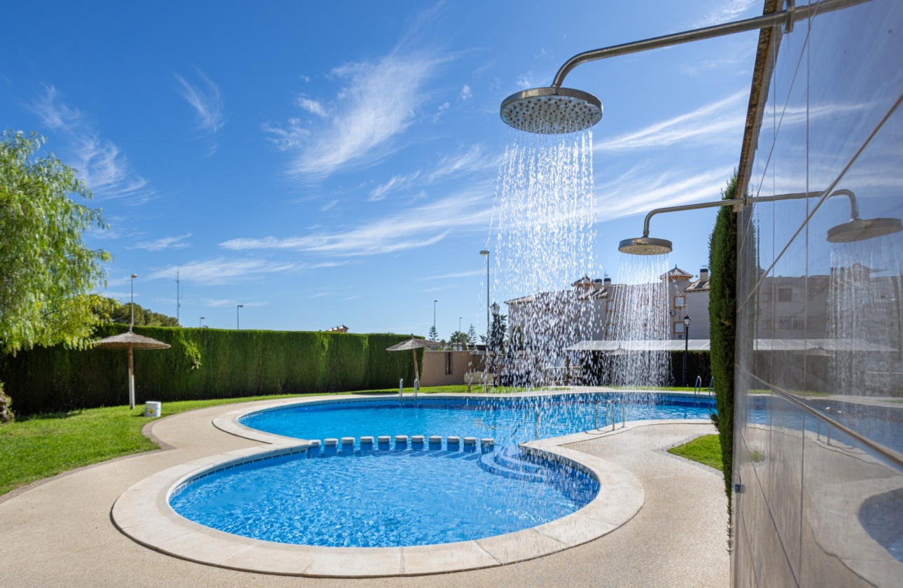 Revente - Villa - Lomas de Cabo Roig - Orihuela Costa