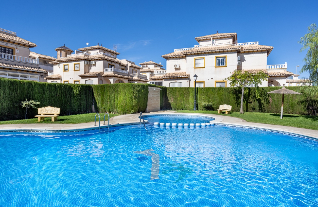 Revente - Villa - Lomas de Cabo Roig - Orihuela Costa