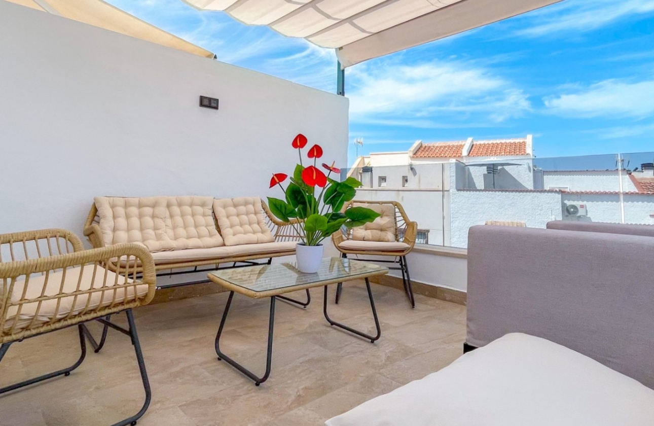 Reventa - Casa - Torrevieja - Nueva Torrevieja - Aguas Nuevas