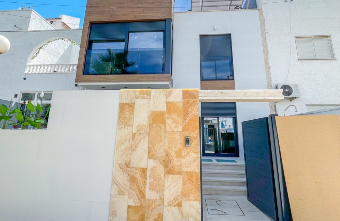 Reventa - Casa - Torrevieja - Nueva Torrevieja - Aguas Nuevas