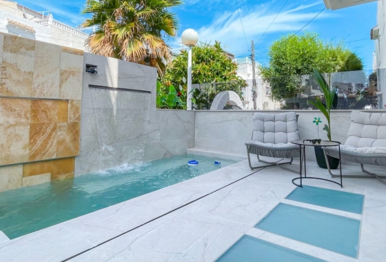 Reventa - Casa - Torrevieja - Nueva Torrevieja - Aguas Nuevas