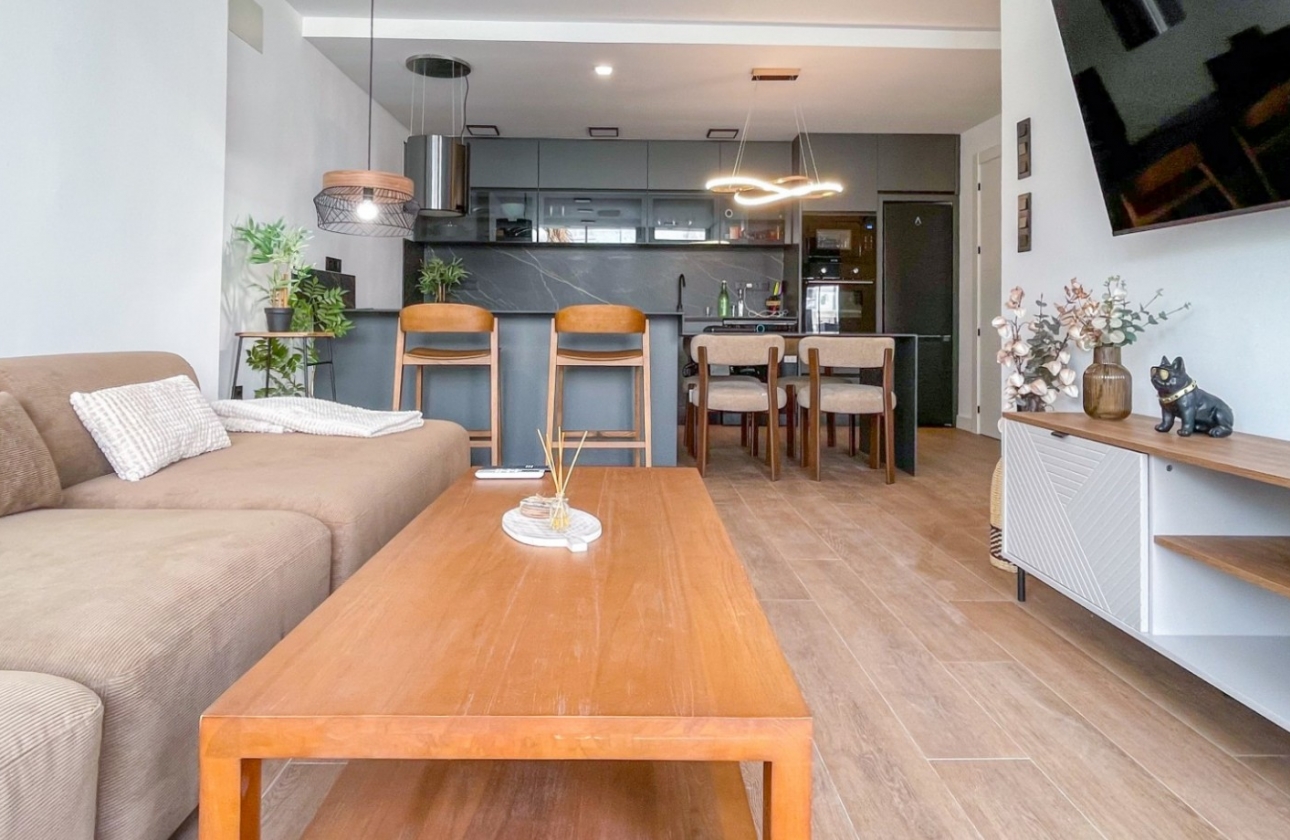 Reventa - Casa - Torrevieja - Nueva Torrevieja - Aguas Nuevas
