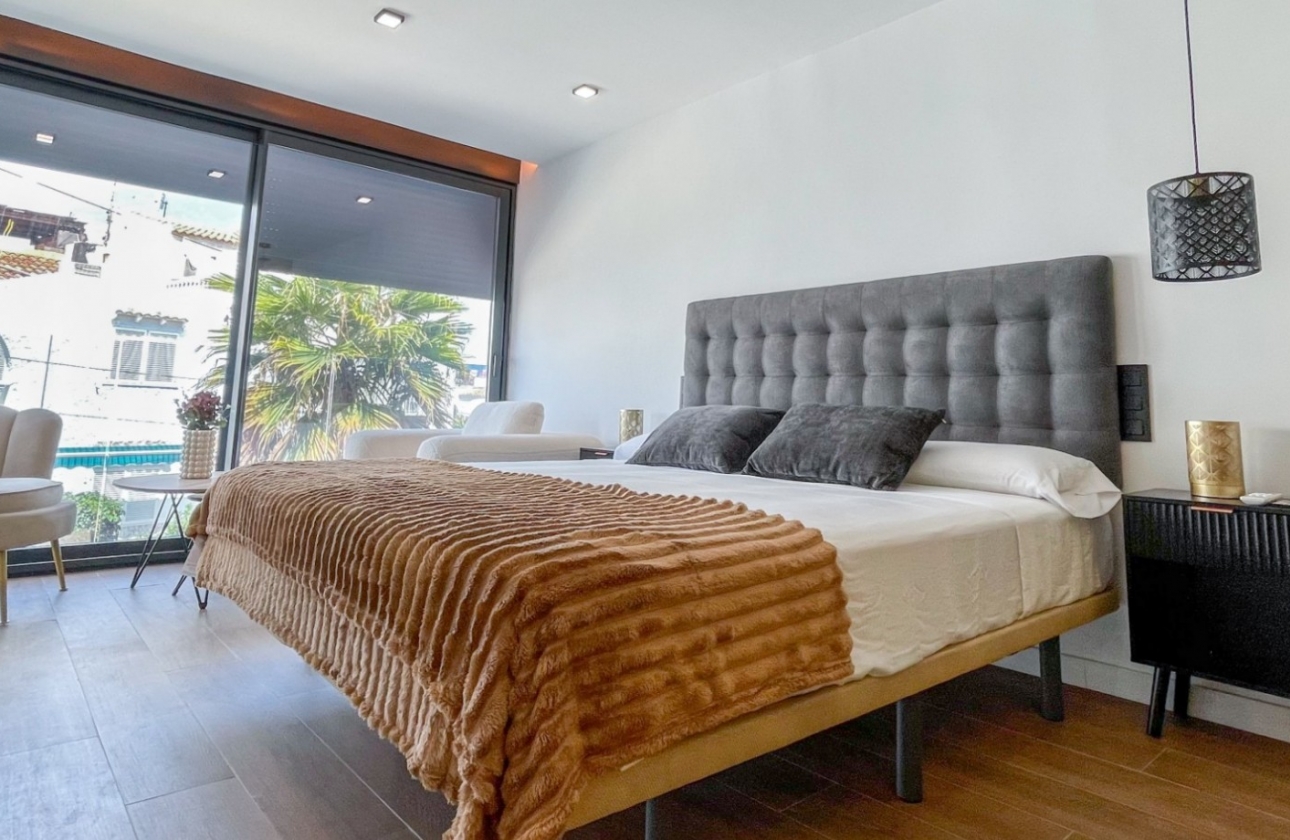 Reventa - Casa - Torrevieja - Nueva Torrevieja - Aguas Nuevas