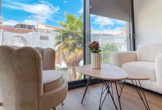 Reventa - Casa - Torrevieja - Nueva Torrevieja - Aguas Nuevas