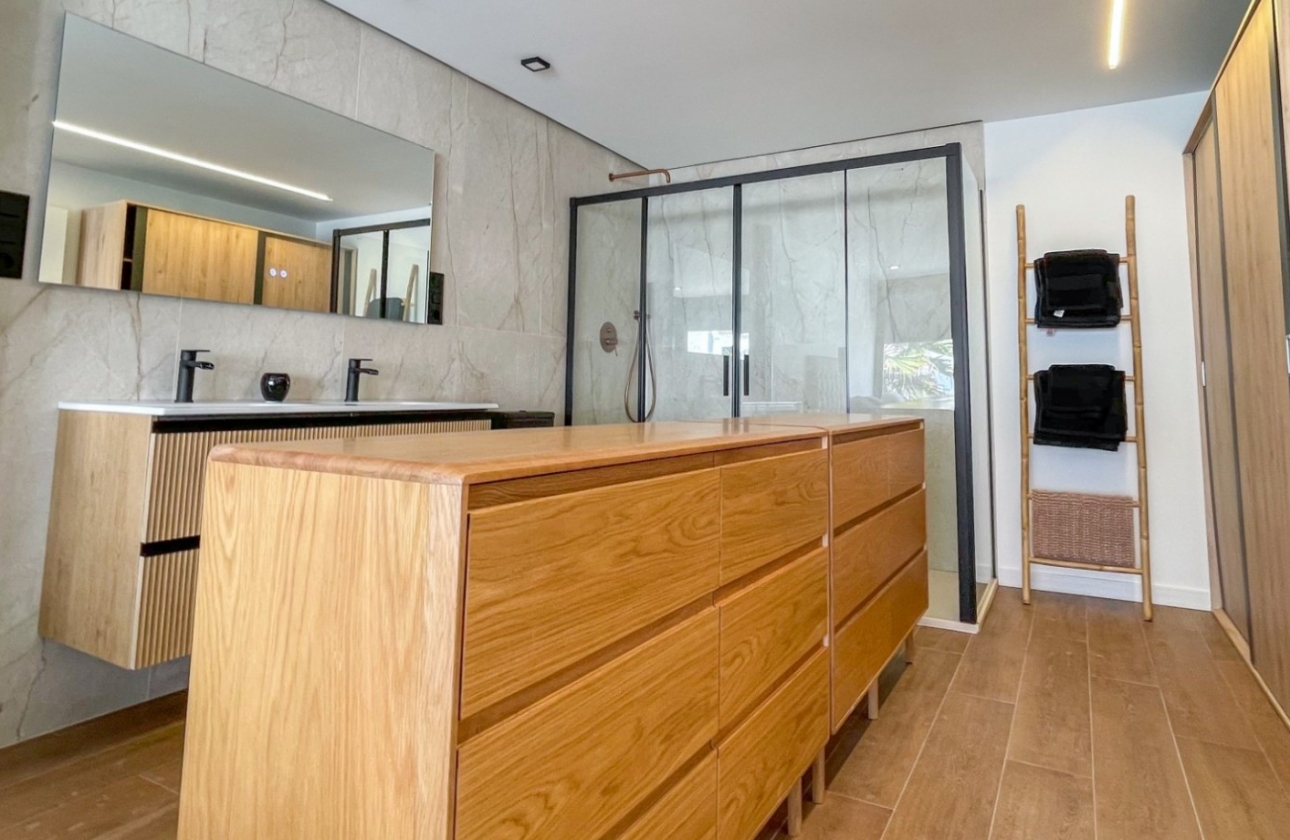 Reventa - Casa - Torrevieja - Nueva Torrevieja - Aguas Nuevas