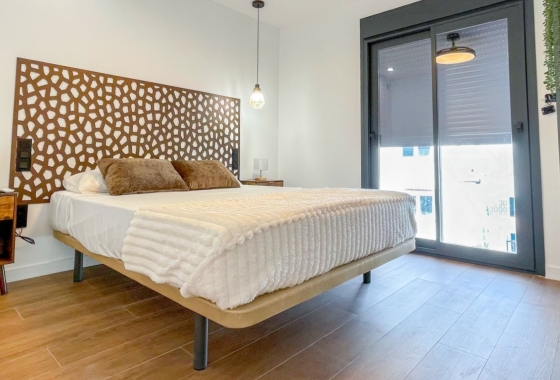 Reventa - Casa - Torrevieja - Nueva Torrevieja - Aguas Nuevas