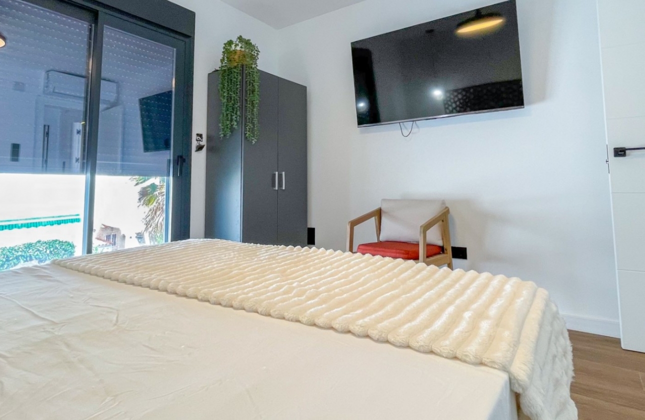Reventa - Casa - Torrevieja - Nueva Torrevieja - Aguas Nuevas