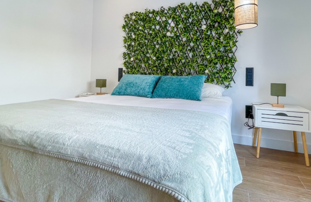 Reventa - Casa - Torrevieja - Nueva Torrevieja - Aguas Nuevas