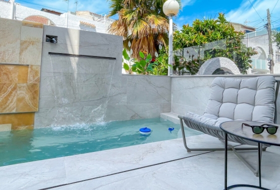 Reventa - Casa - Torrevieja - Nueva Torrevieja - Aguas Nuevas