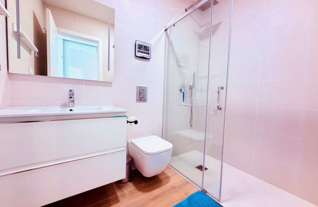 Reventa - Apartamento / piso - Orihuela Costa