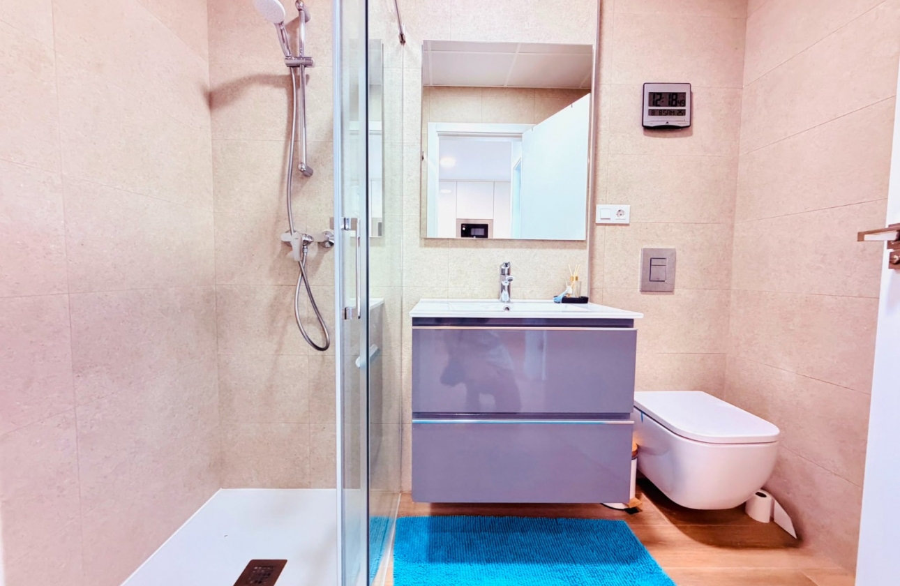 Reventa - Apartamento / piso - Orihuela Costa