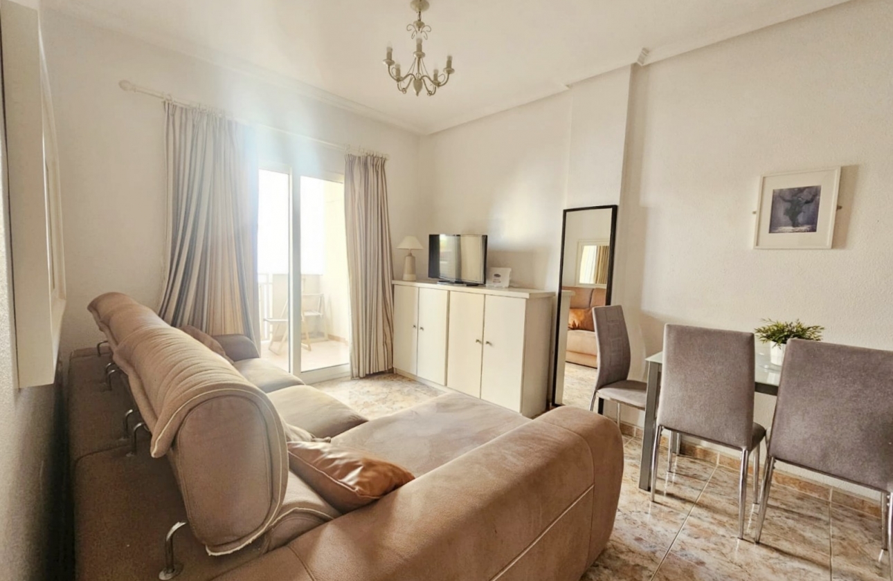 Resale - Apartment / flat - Orihuela Costa - Aguamarina