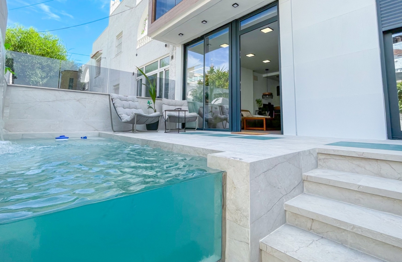 Reventa - Casa - Torrevieja - Nueva Torrevieja - Aguas Nuevas