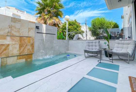 Reventa - Casa - Torrevieja - Nueva Torrevieja - Aguas Nuevas