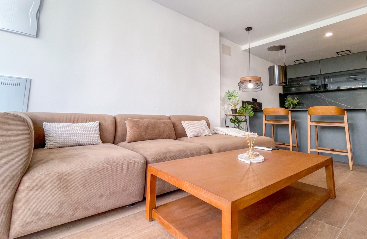 Reventa - Casa - Torrevieja - Nueva Torrevieja - Aguas Nuevas