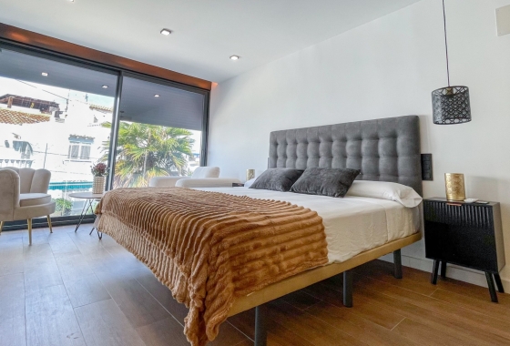 Reventa - Casa - Torrevieja - Nueva Torrevieja - Aguas Nuevas