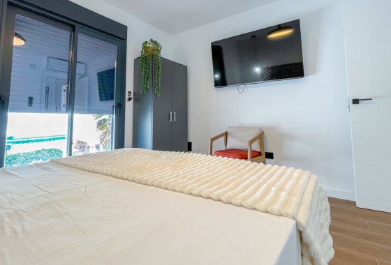 Reventa - Casa - Torrevieja - Nueva Torrevieja - Aguas Nuevas