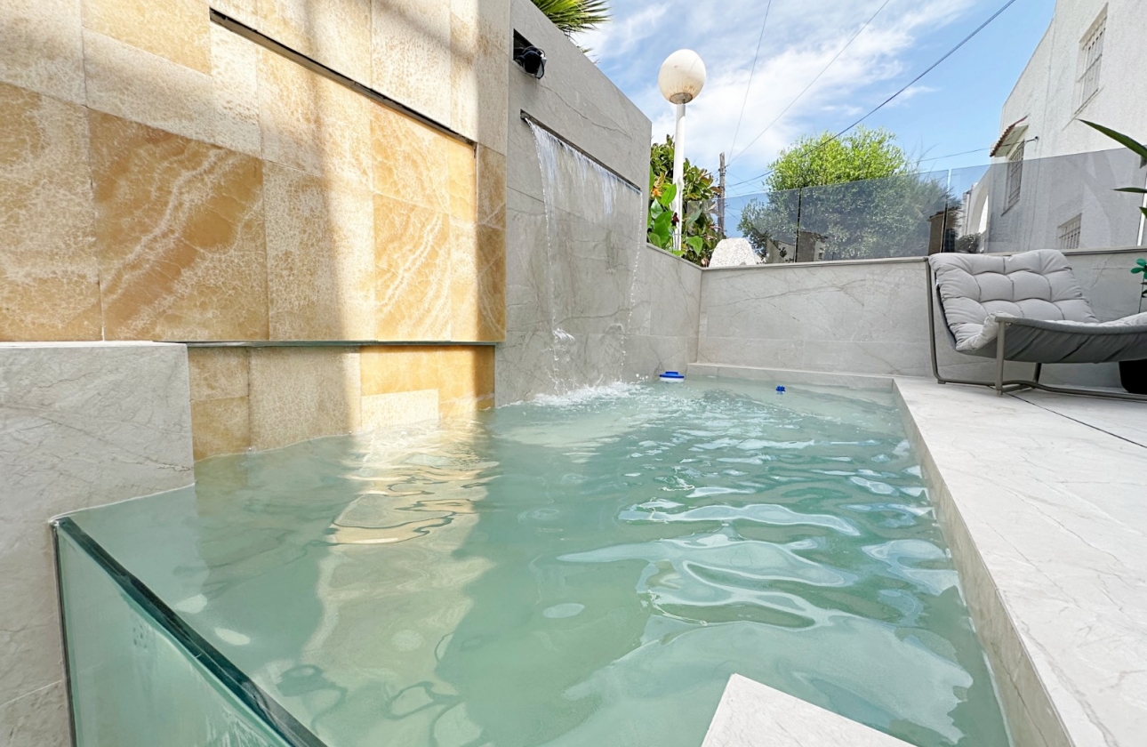Reventa - Casa - Torrevieja - Torrevieja - Aguas Nuevas