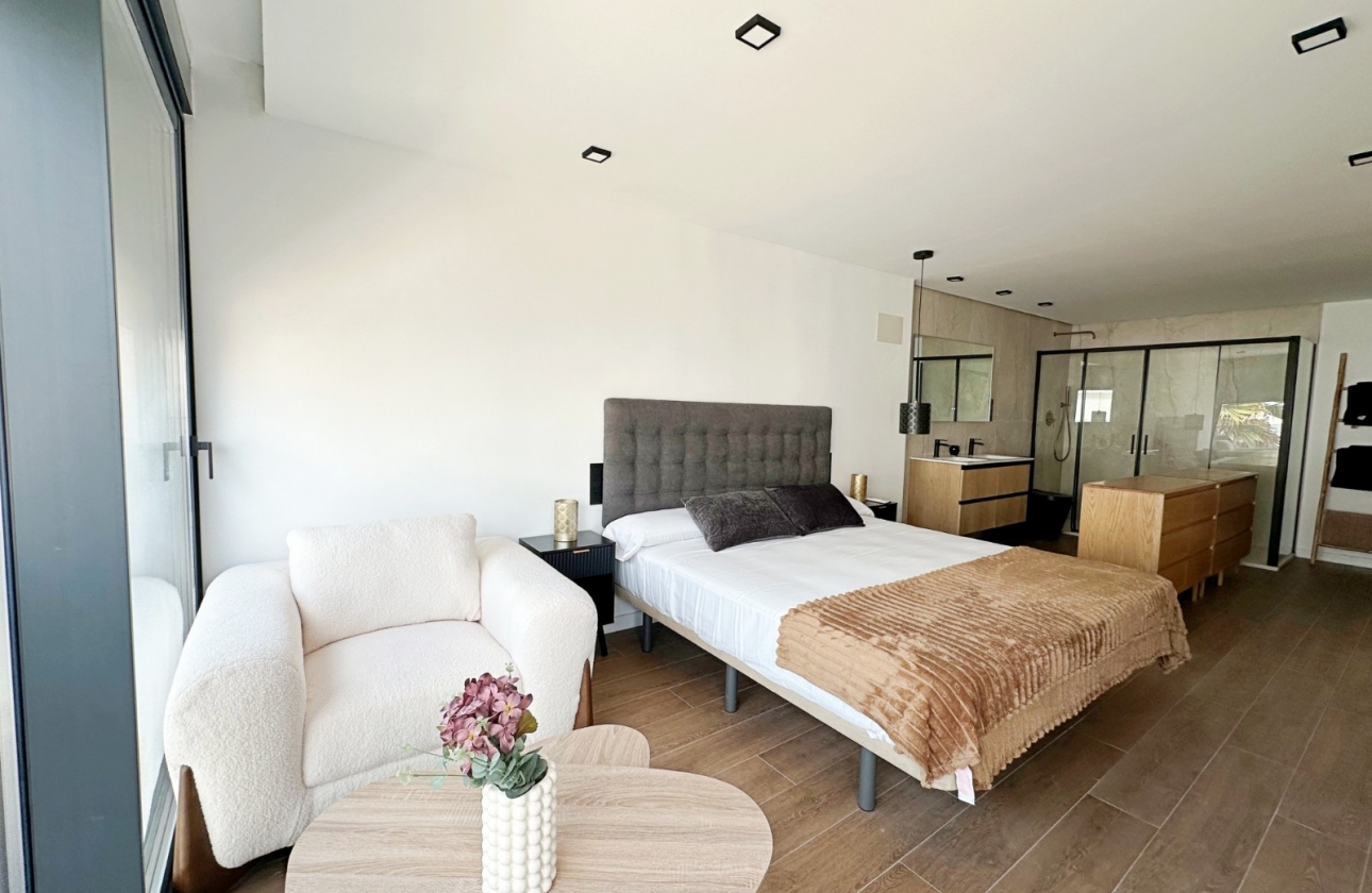 Reventa - Casa - Torrevieja - Torrevieja - Aguas Nuevas