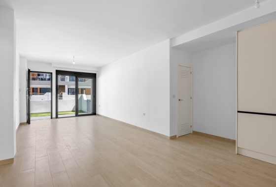 Resale - Apartment / flat - San Miguel de Salinas