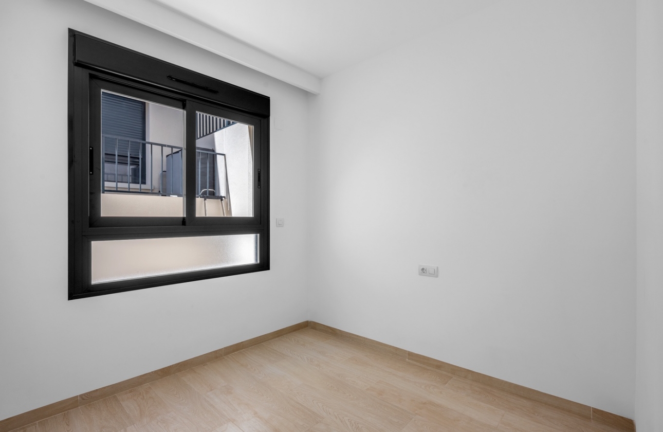 Resale - Apartment / flat - San Miguel de Salinas