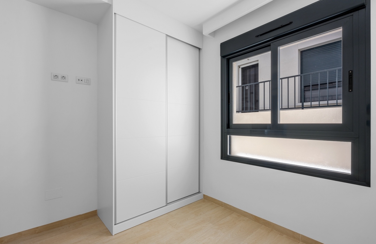 Resale - Apartment / flat - San Miguel de Salinas