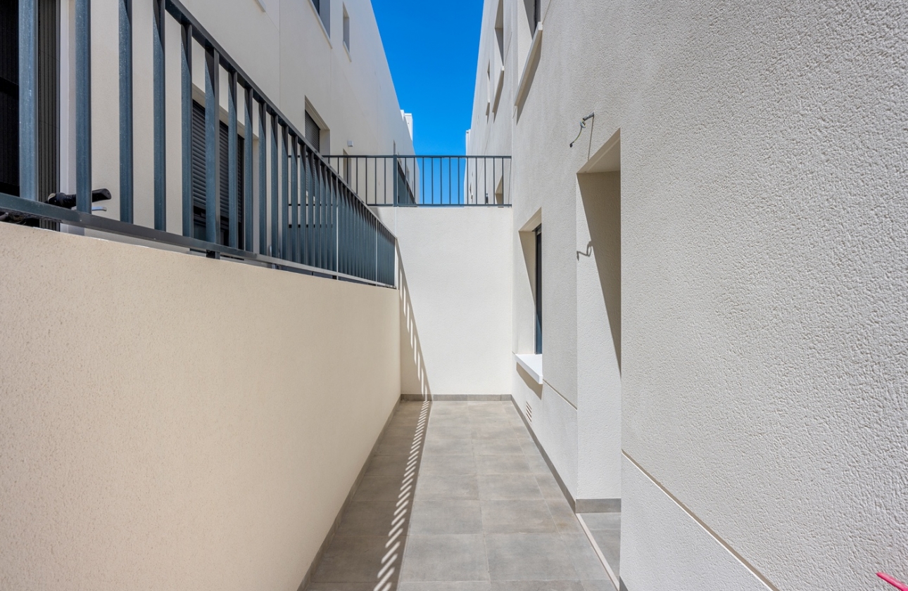 Resale - Apartment / flat - San Miguel de Salinas