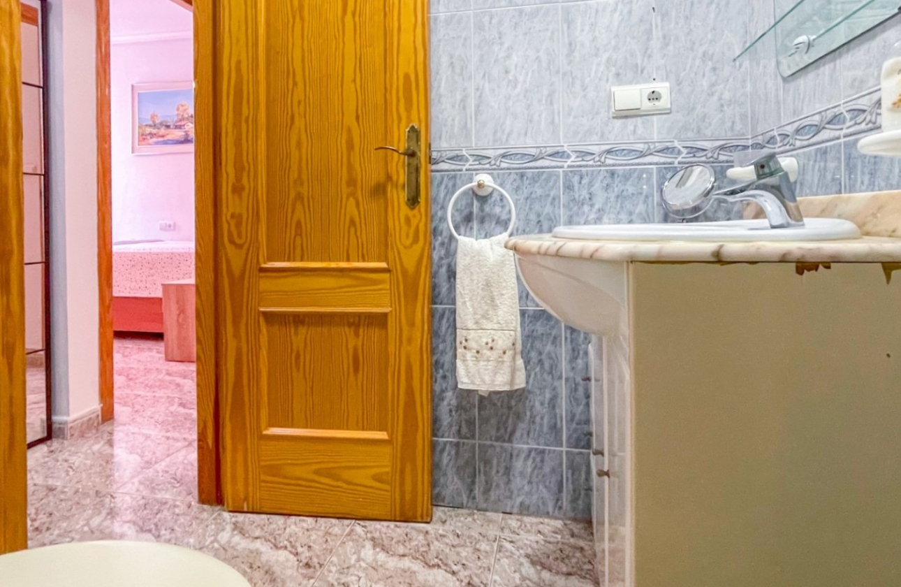 Wiederverkauf - Wohnung - Torrevieja