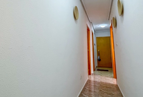 Wiederverkauf - Wohnung - Torrevieja