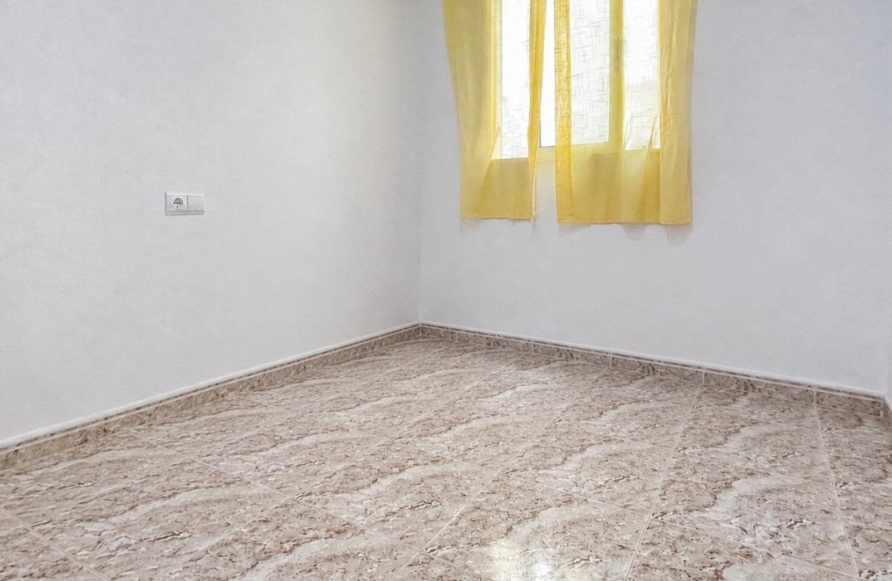 Wiederverkauf - Wohnung - Torrevieja