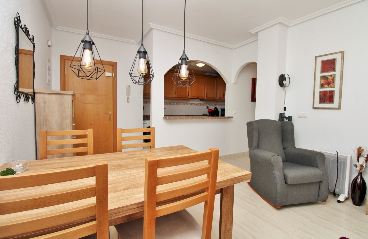 Wiederverkauf - Wohnung - San Miguel de Salinas