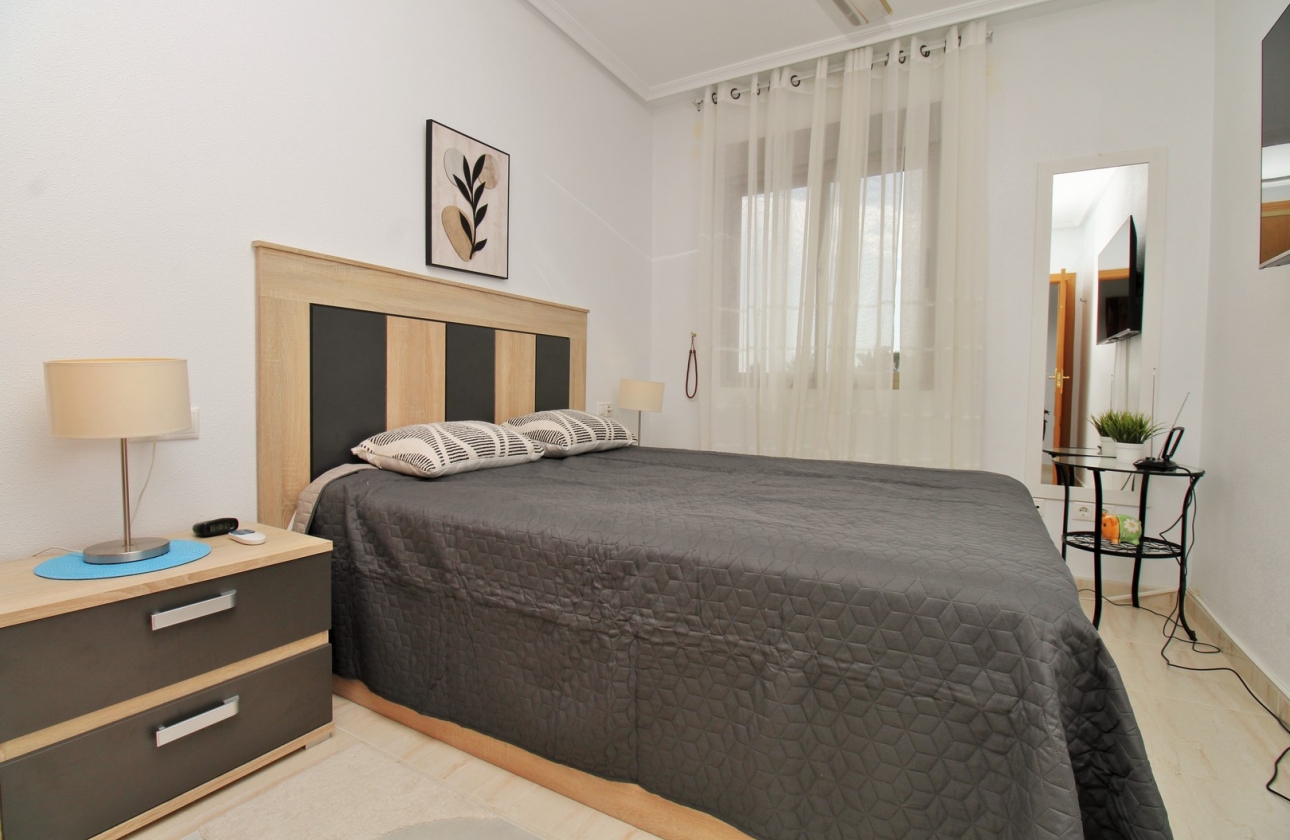 Wiederverkauf - Wohnung - San Miguel de Salinas