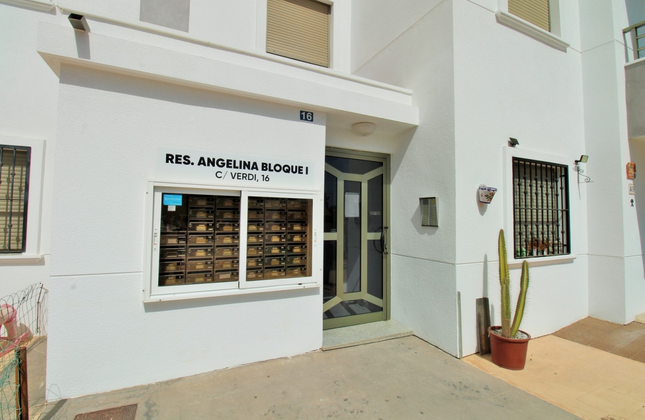 Wiederverkauf - Wohnung - San Miguel de Salinas
