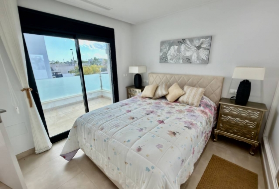 Resale - Villa - Benijofar