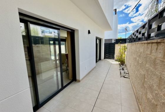 Resale - Villa - Benijofar