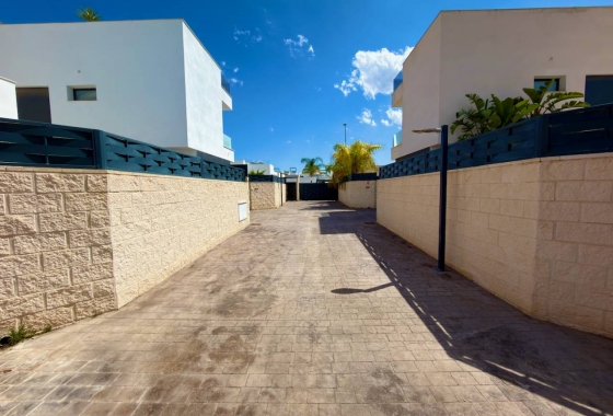 Resale - Villa - Benijofar