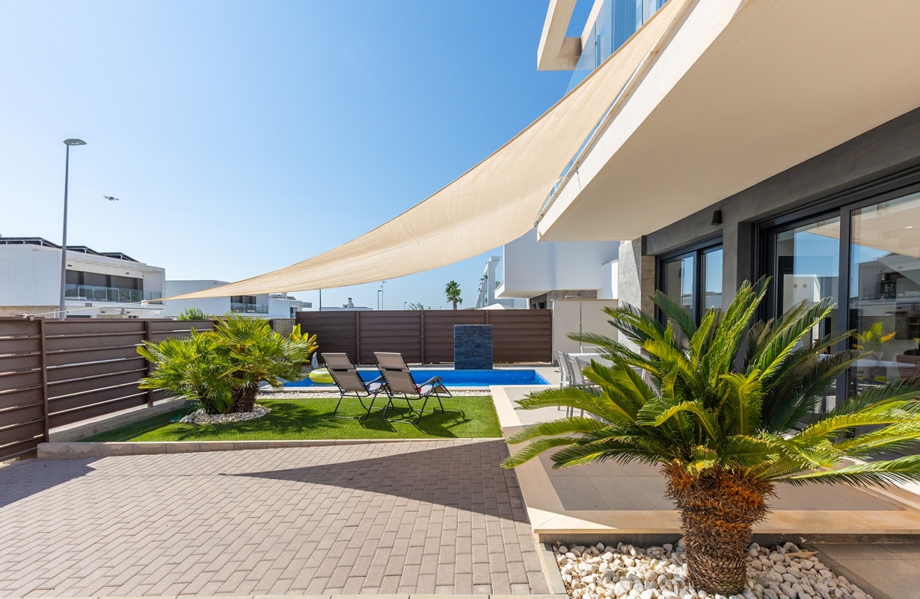 Revente - Villa - Orihuela Costa - Entre Naranjos - Vistabella Golf