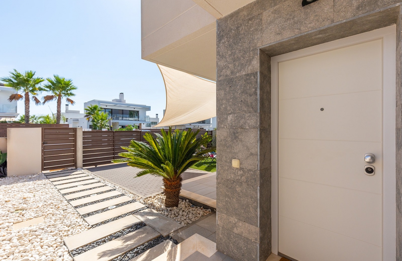 Revente - Villa - Orihuela Costa - Entre Naranjos - Vistabella Golf