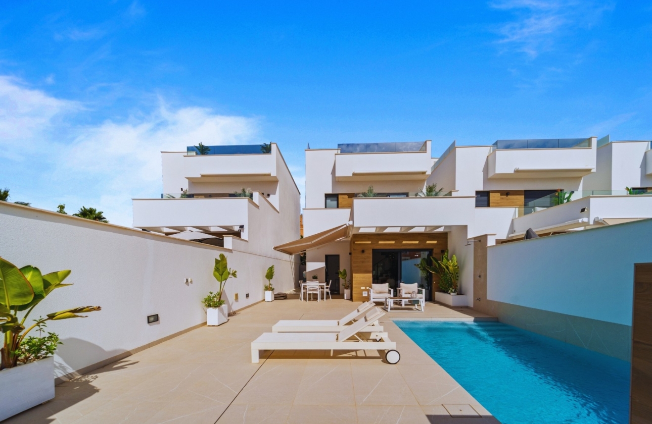 Reventa - Villa - Los Montesinos - La Herrada