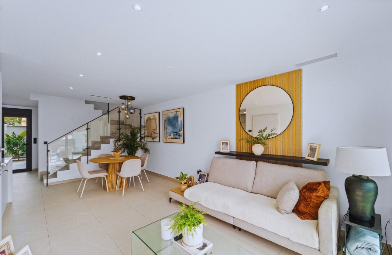 Reventa - Villa - Los Montesinos - La Herrada