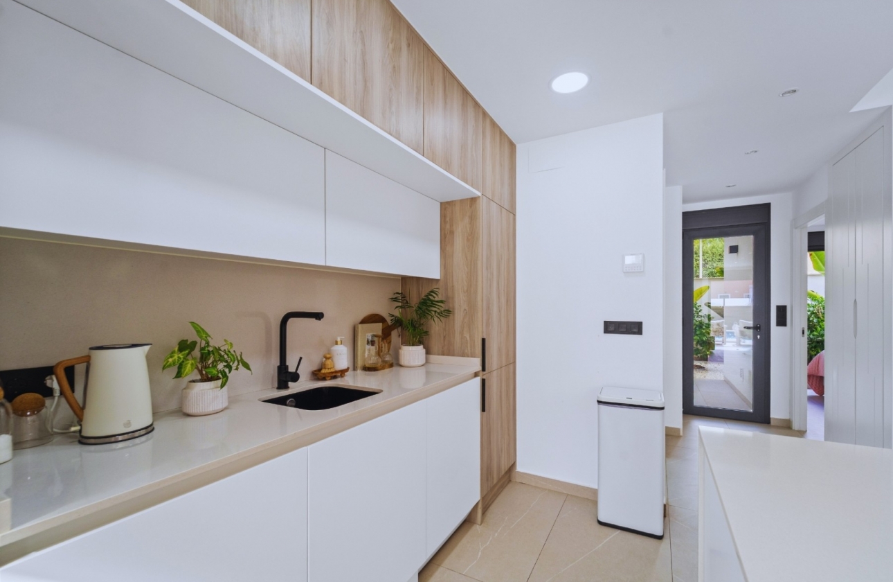 Reventa - Villa - Los Montesinos - La Herrada