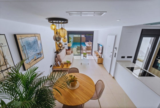 Reventa - Villa - Los Montesinos - La Herrada