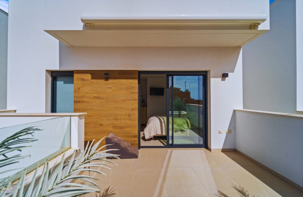 Reventa - Villa - Los Montesinos - La Herrada