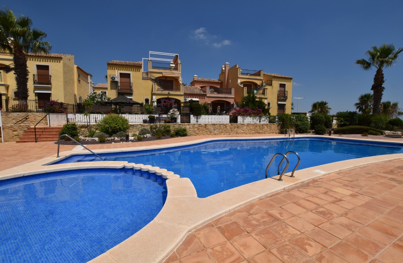 Resale - House - Algorfa - La finca Golf